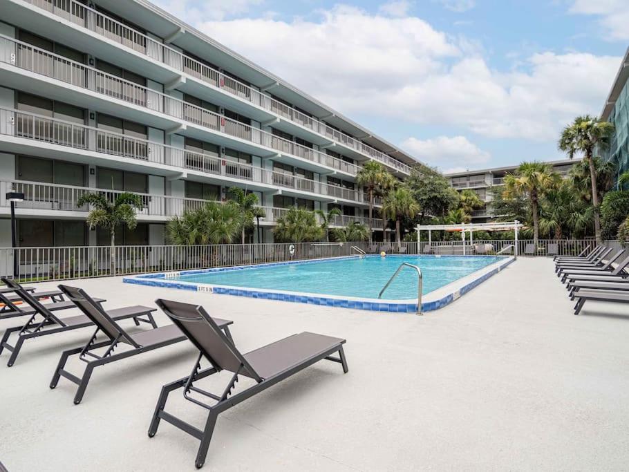 Apartamento Elegant 1Br Haven In Orlando & 5 Minutes To Disney Vineland Exterior foto